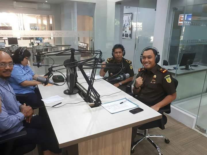JAKSA MENYAPA