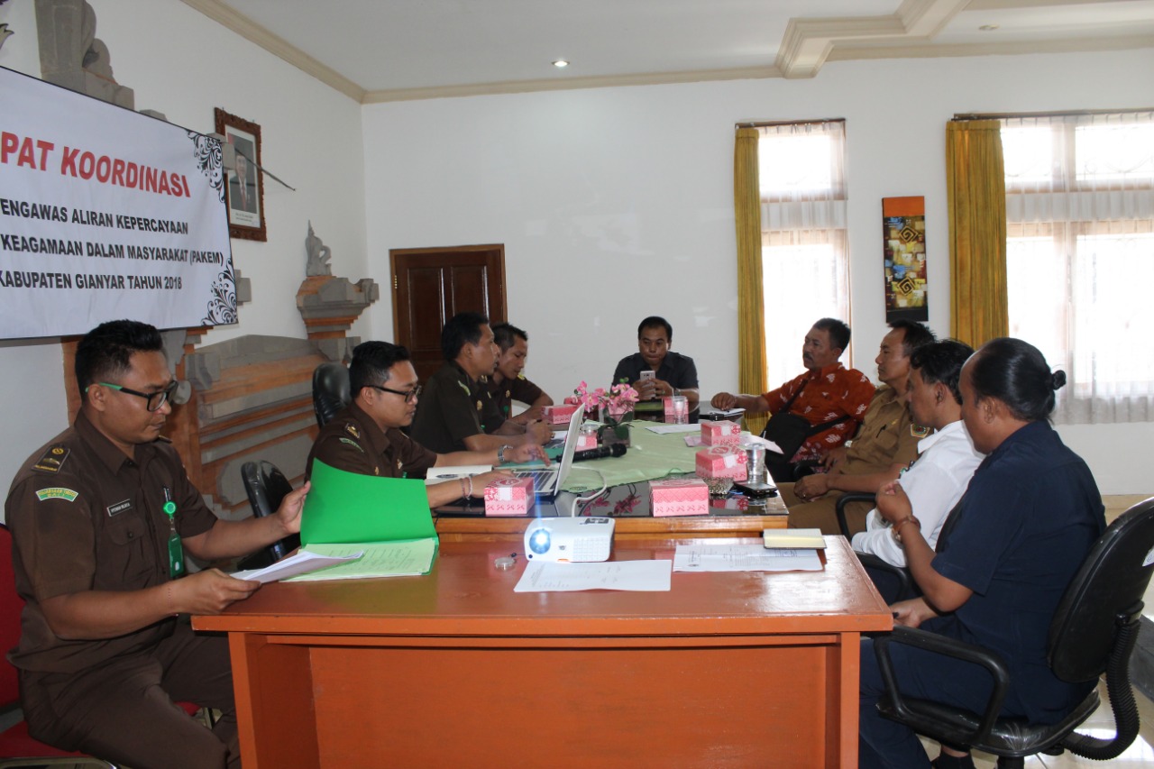 RAPAT KOORDINASI PENGAWASAN ALIRAN KEPERCAYAAN DAN ALIRAN KEAGAMAAN DALAM MASYARAKAT (PAKEM)