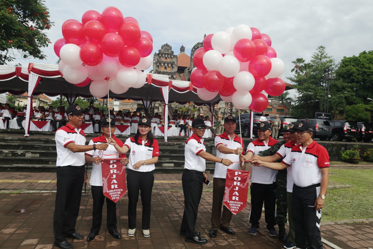 KAJARI GIANYAR HADIRI PORJAR KABUPATEN GIANYAR TAHUN 2019