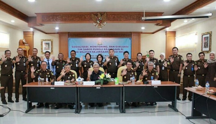 KAJARI GIANYAR HADIRI MONEV SABER PUNGLI DI KEJATI BALI